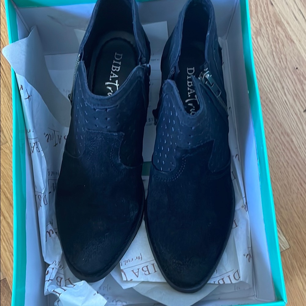 Diba True black ankle boots
